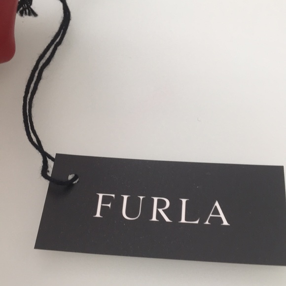Furla set of three leather nesting bags - Picture 3 of 6